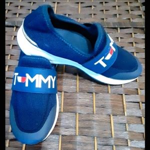 TOMMY HILFIGER SHOE
